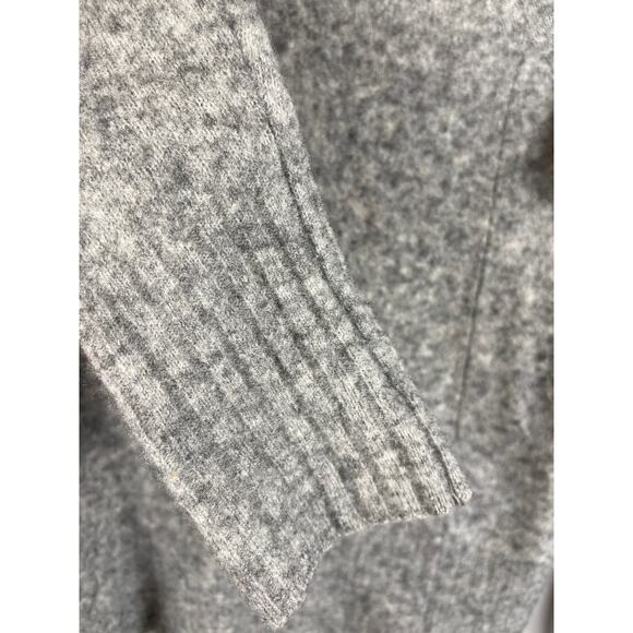 Aritzia The Group Community Plutarch Wool & Yak Gray Turtleneck Sweater Size S - Picture 9 of 10